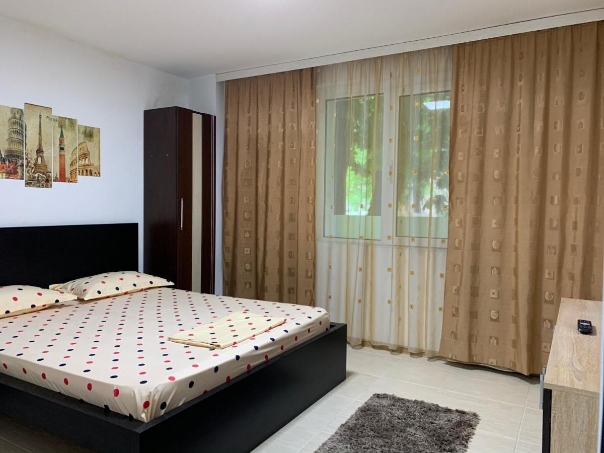 Eli Apartment Galati  Exterior photo