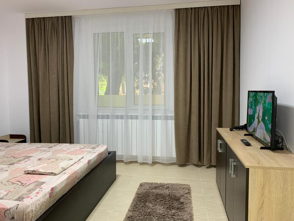 Eli Apartment Galati  Exterior photo