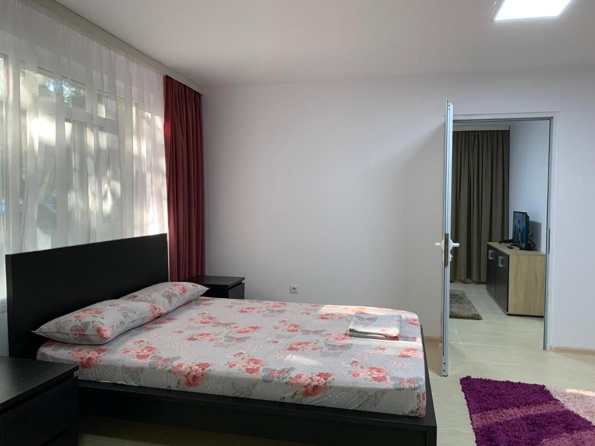 Eli Apartment Galati  Exterior photo
