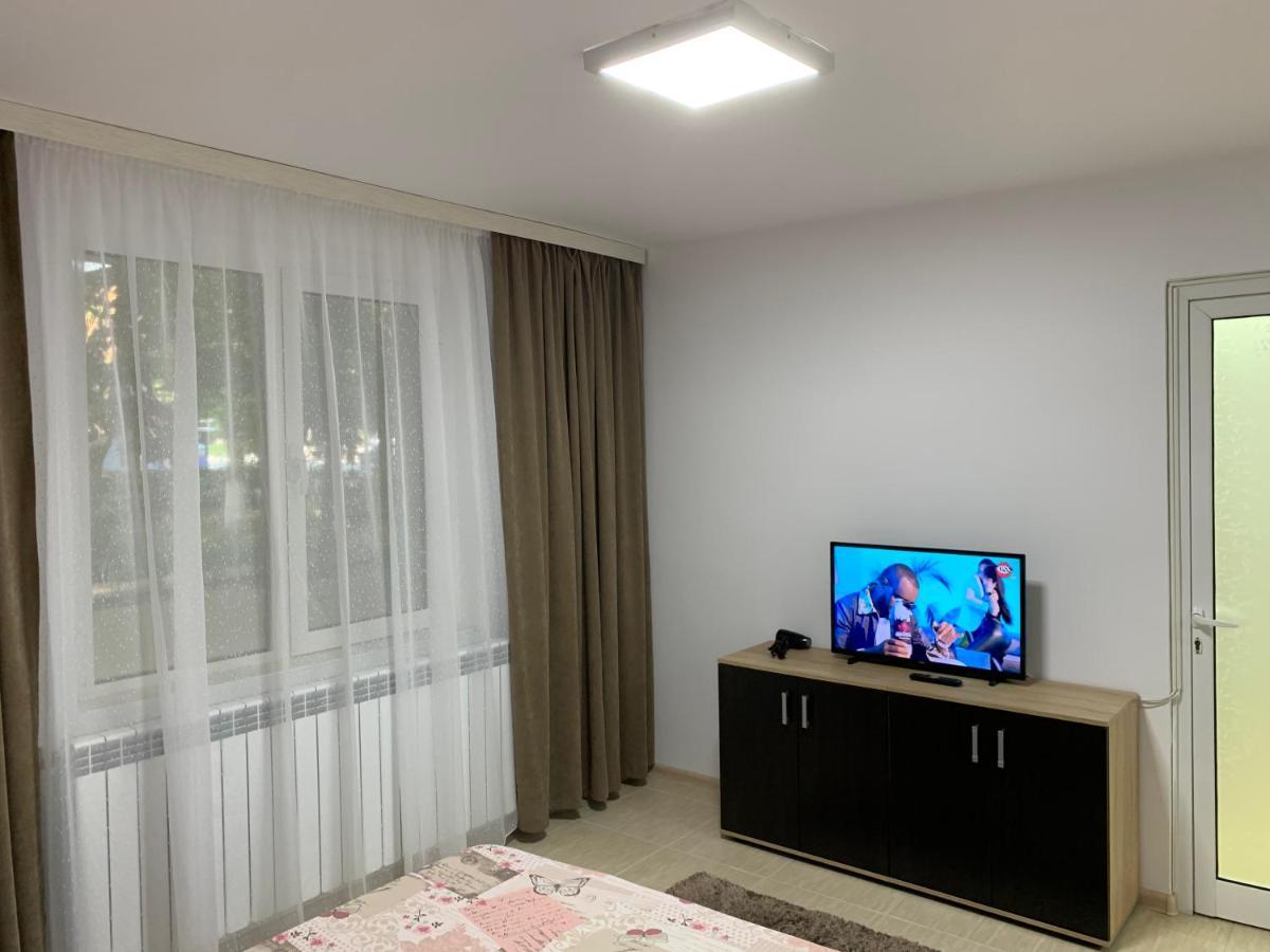 Eli Apartment Galati  Exterior photo
