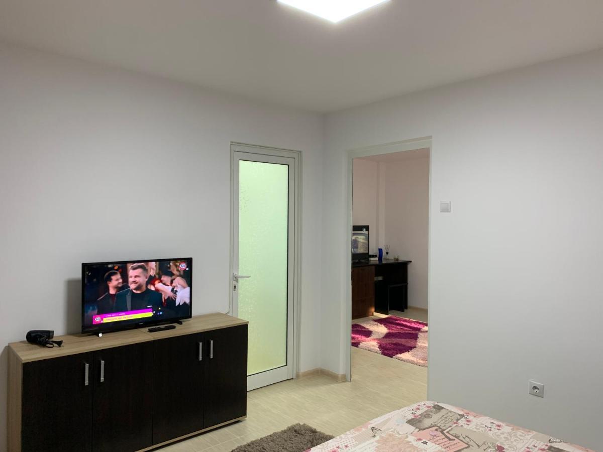 Eli Apartment Galati  Exterior photo