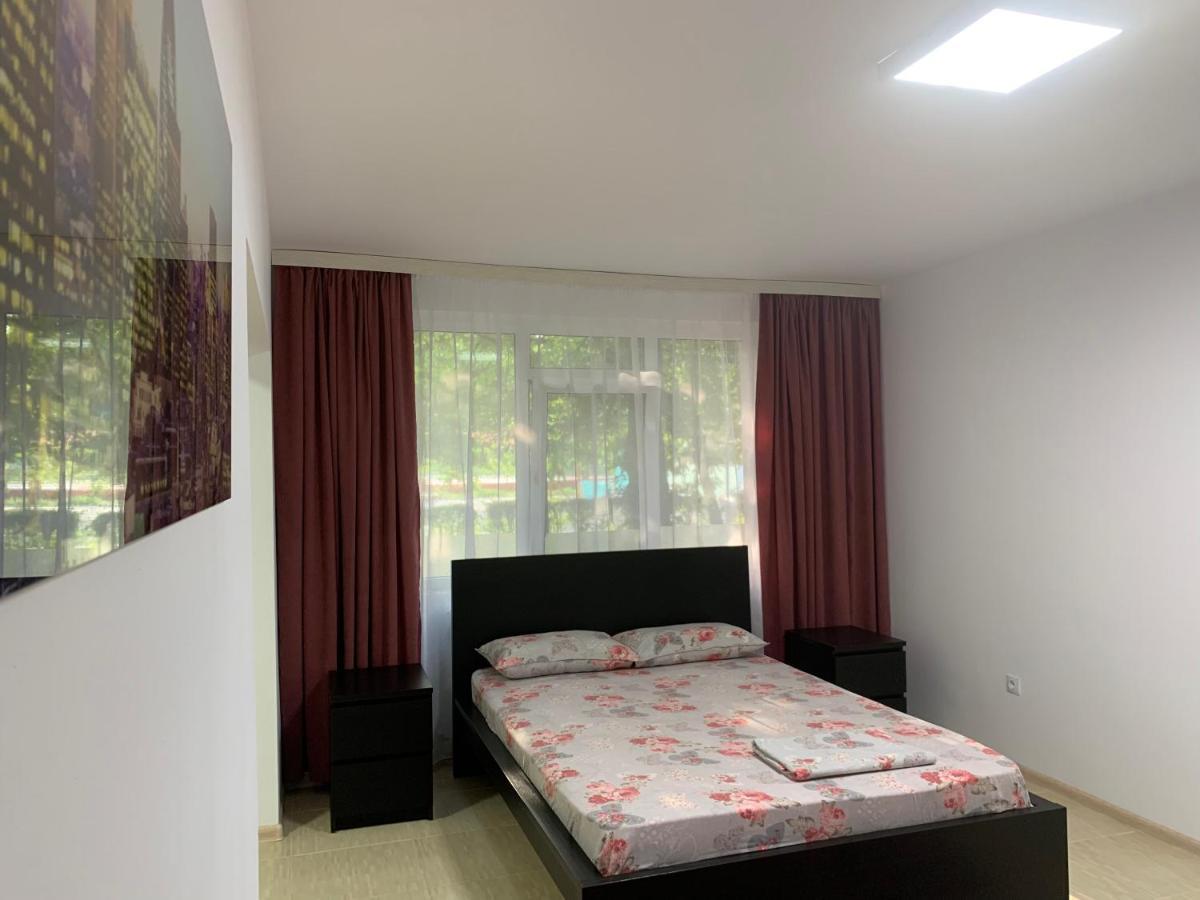 Eli Apartment Galati  Exterior photo