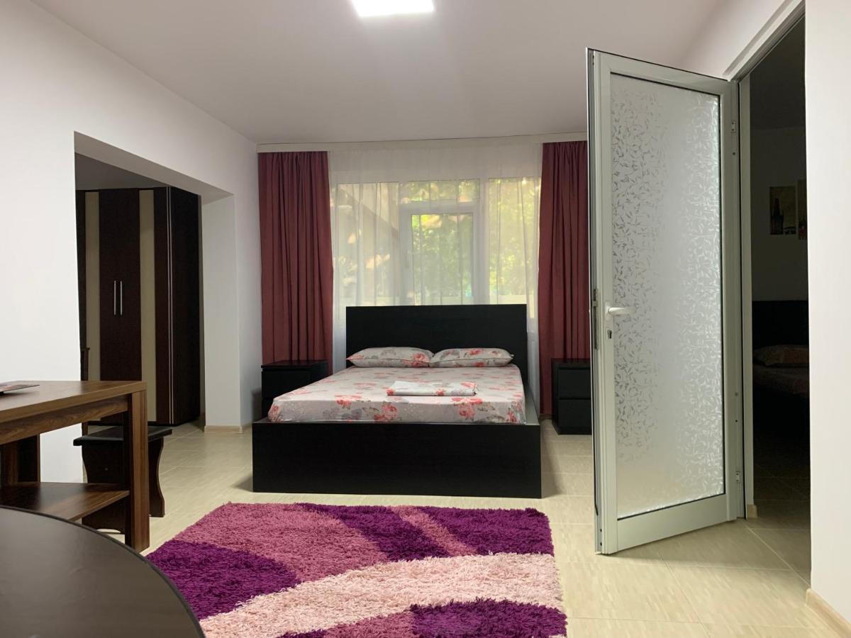 Eli Apartment Galati  Exterior photo